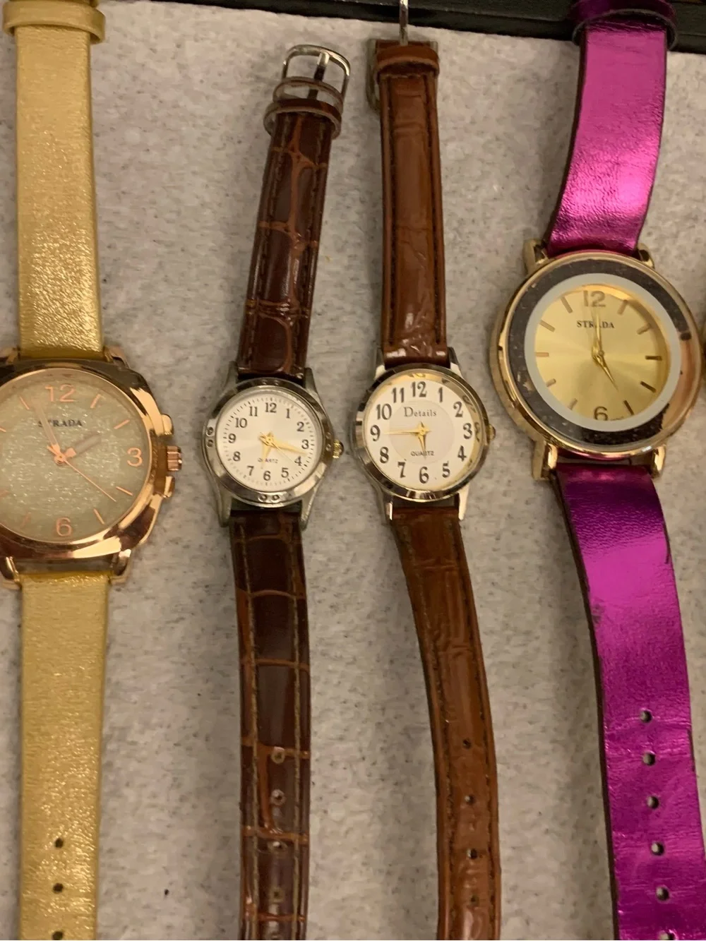 Ladies Watch Lot of 10 PC,All needs batteries.